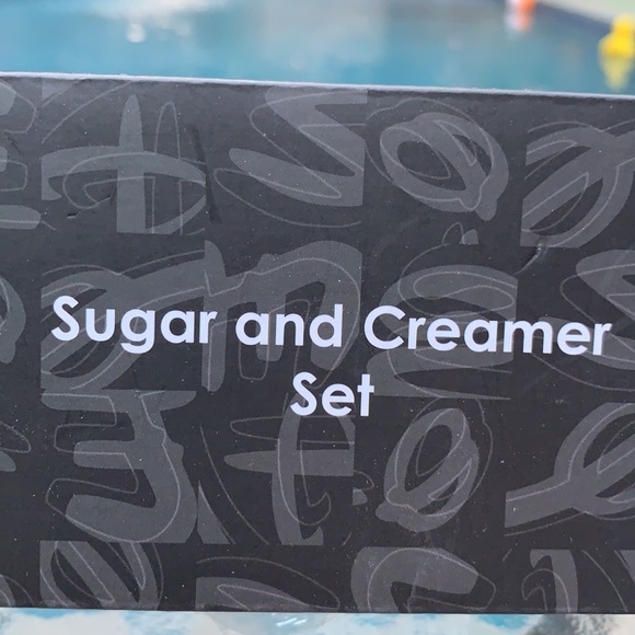 New Disney sketchbook Mickey Sugar & Creamer - Picture 7 of 7